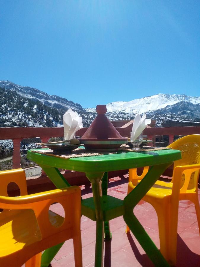 Auberge Restaurant Les Coquelicots Ait Tamlil Dış mekan fotoğraf